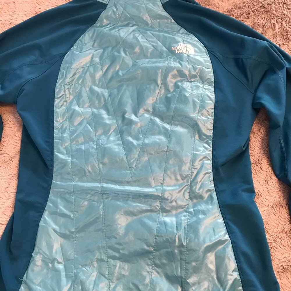 EUC! 🥰 North Face jacket M - Picture 8 of 8